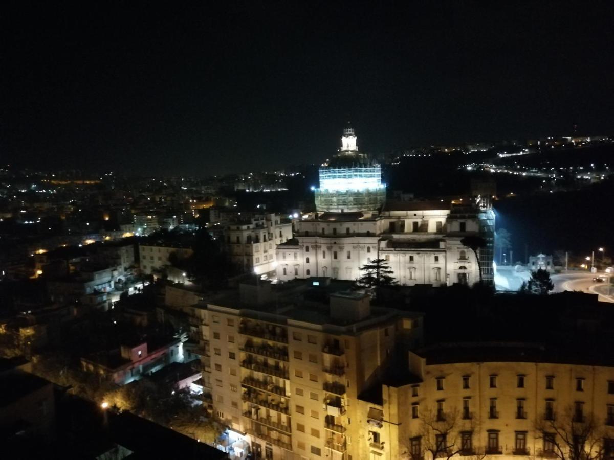 Bed and Breakfast Red House Napoli Esterno foto