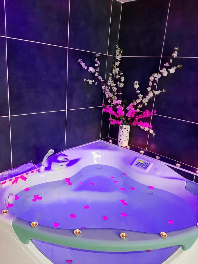 Bed and Breakfast Red House Napoli Esterno foto