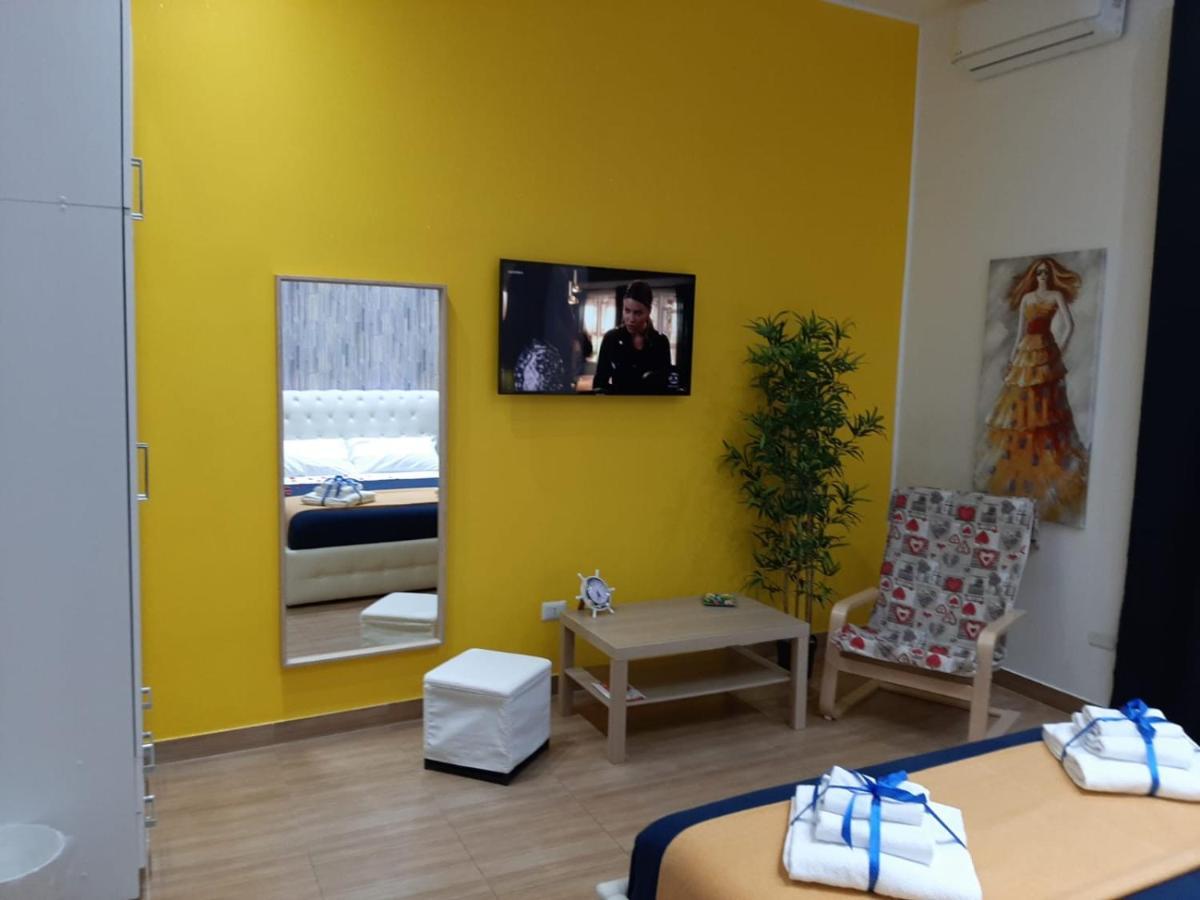 Bed and Breakfast Red House Napoli Esterno foto