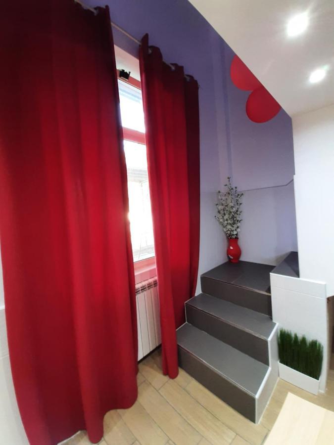 Bed and Breakfast Red House Napoli Esterno foto
